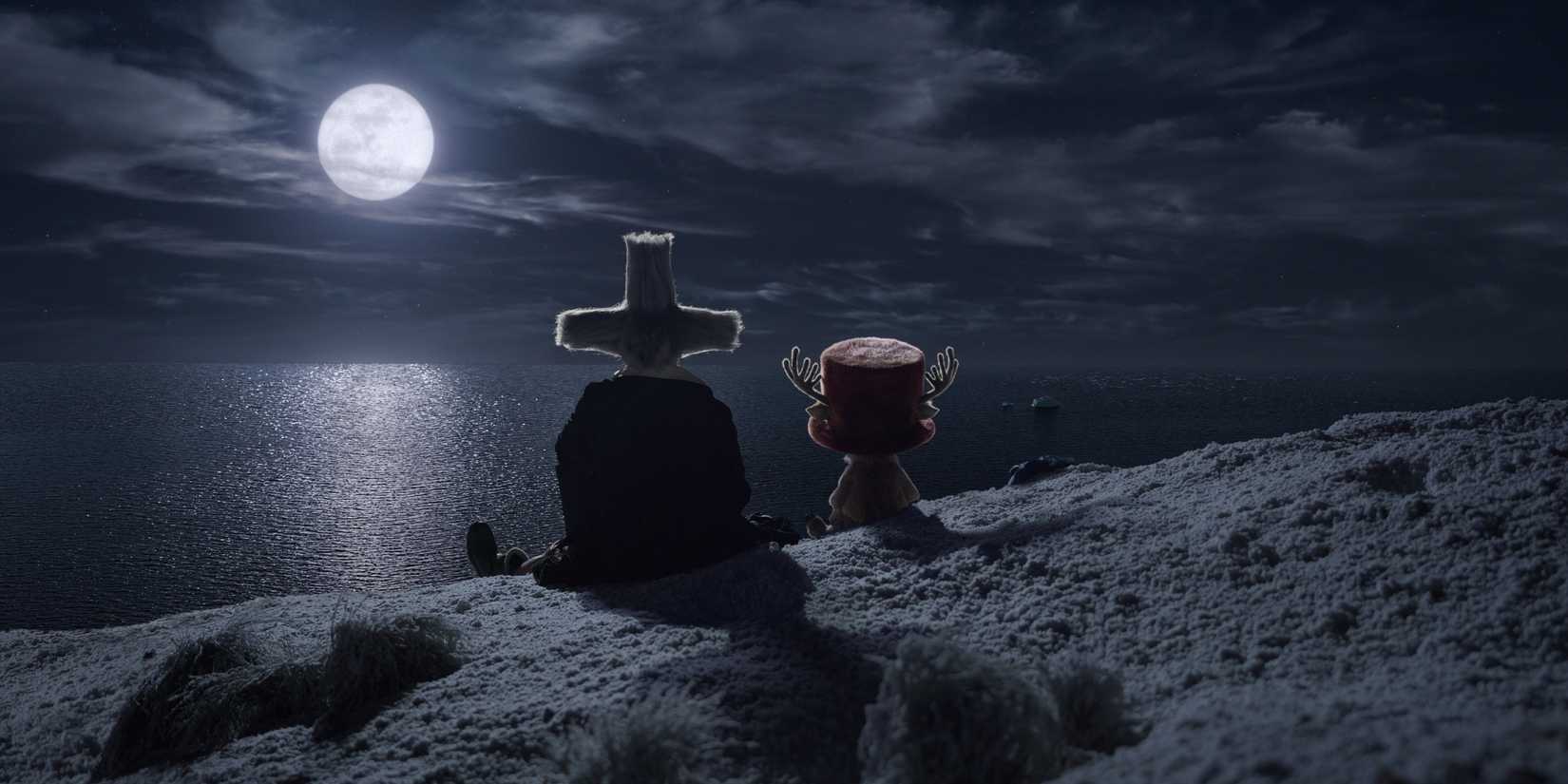Chopper und Hiriluk starren in der Realverfilmung „One Piece“ auf den Mond