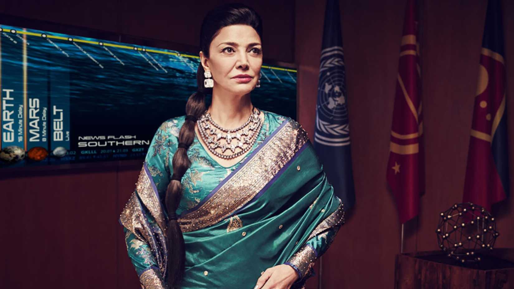 Chrisjen Avasarala em cena de The Expanse