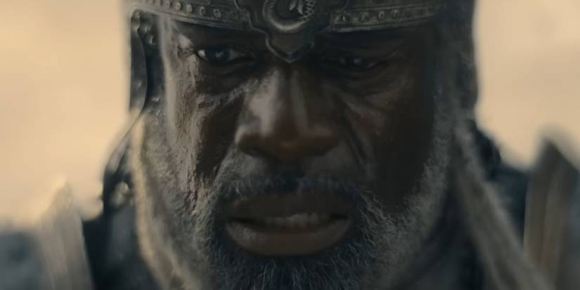 Corlys (Steve Toussaint) preocupado em House of the Dragon.