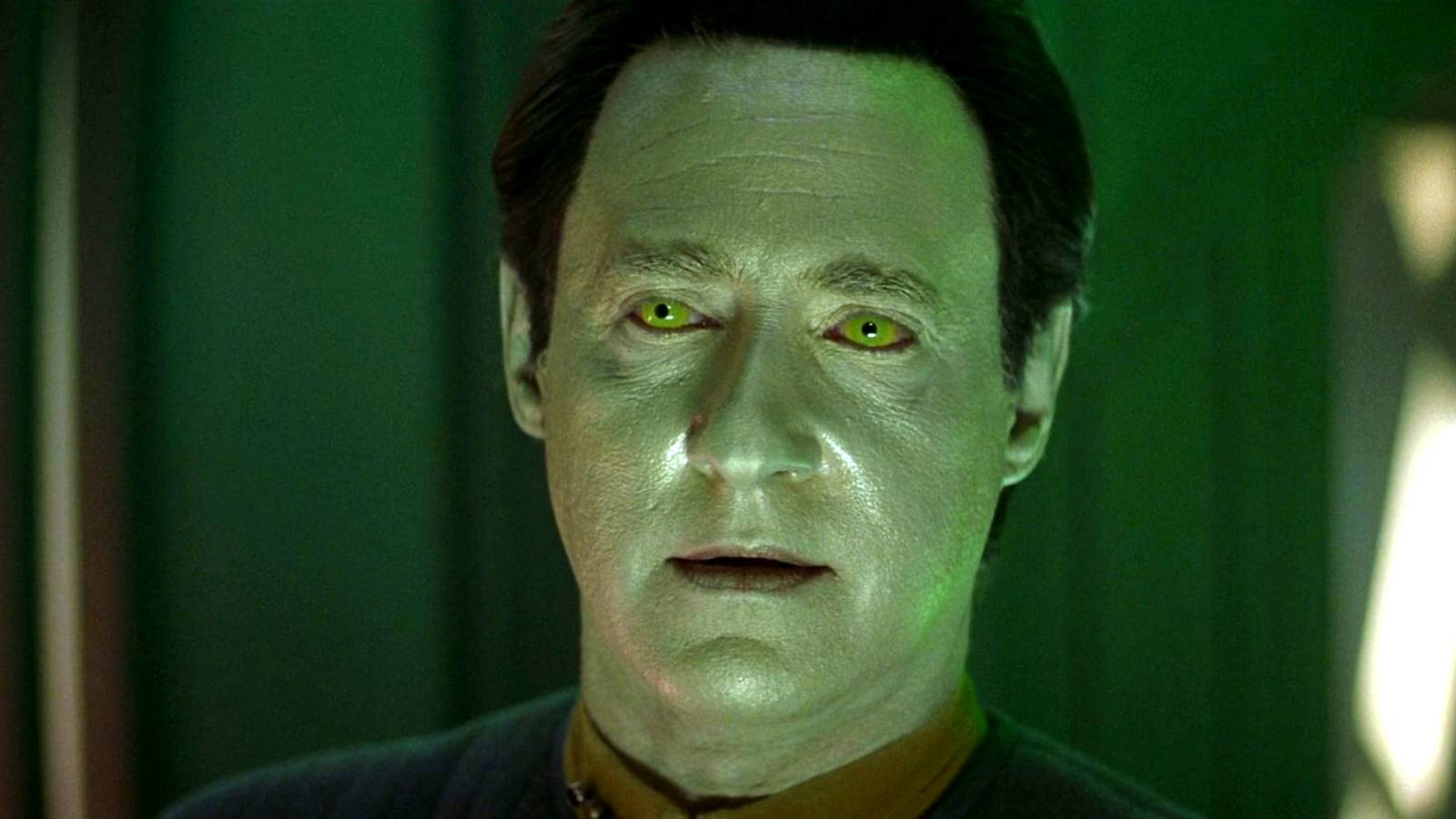 Data s Fate Writer TNG Cast On Star Trek Nemesis Controversial Ending data-s-fate-writer-tng-cast-on-star-trek-nemesis-controversial-ending