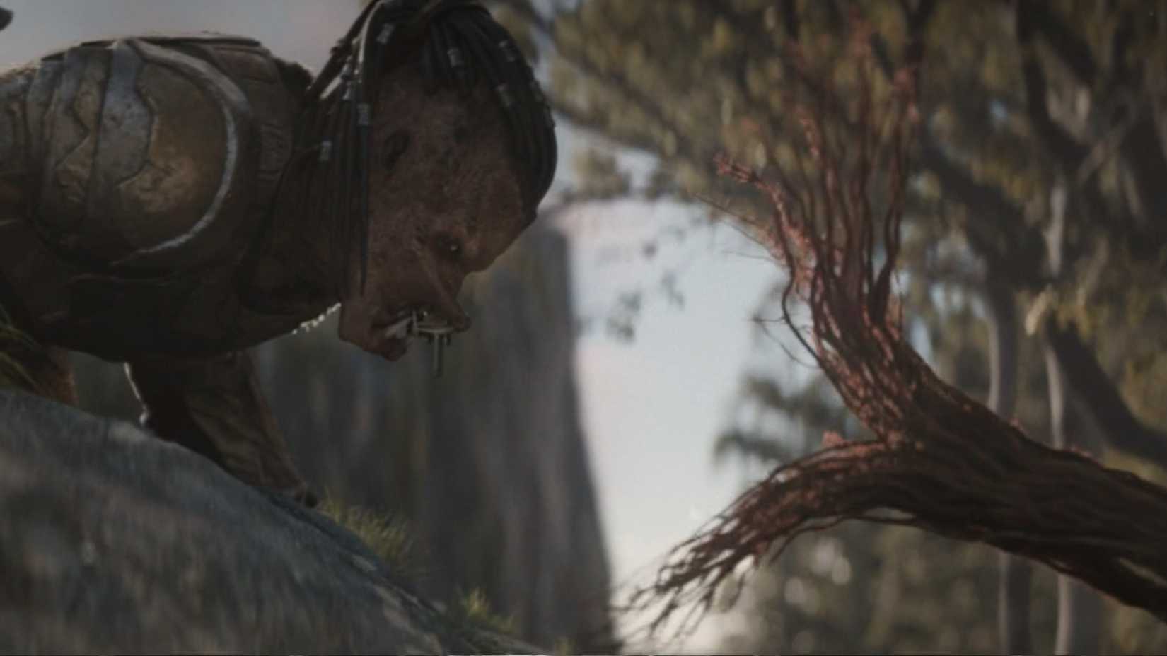 Dek contra Tree Vines em Predator: Badlands