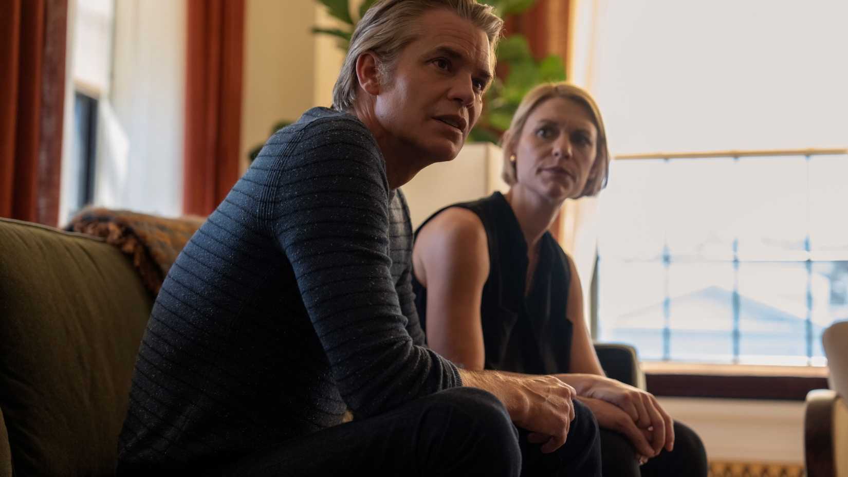 Derek (Timothy Olyphant) e Sam Browne (Claire Danes) em Full Circle