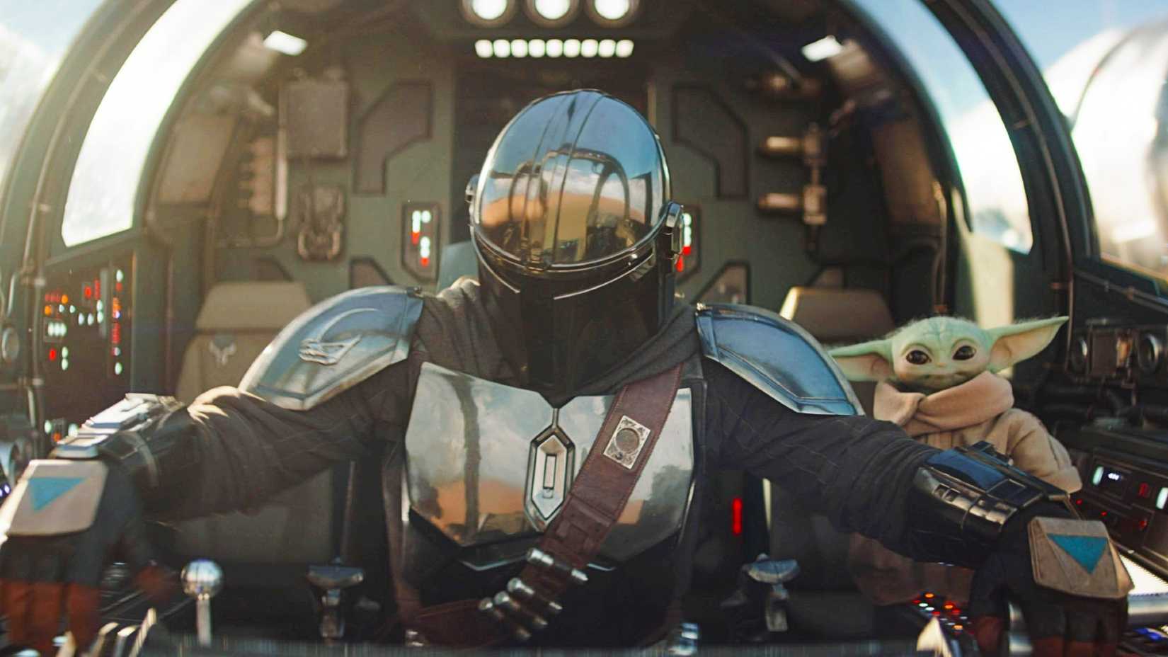 Din Djarin e Grogu em uma nave em The Mandalorian & Grogu