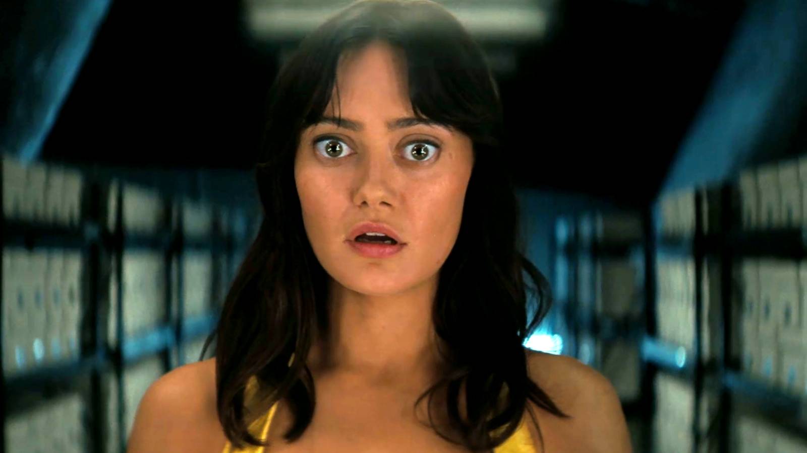 Ella Purnell's Lucy looking surprised at something in Fallout season 2