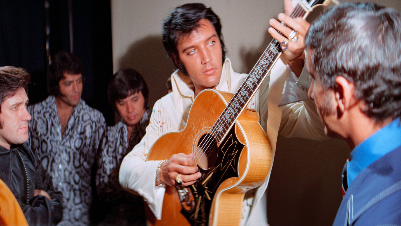 EPiC: Elvis Presley in Concert Director Baz Luhrmann On The Inspirations For His Maximalist Style And Iconic Subject Matter