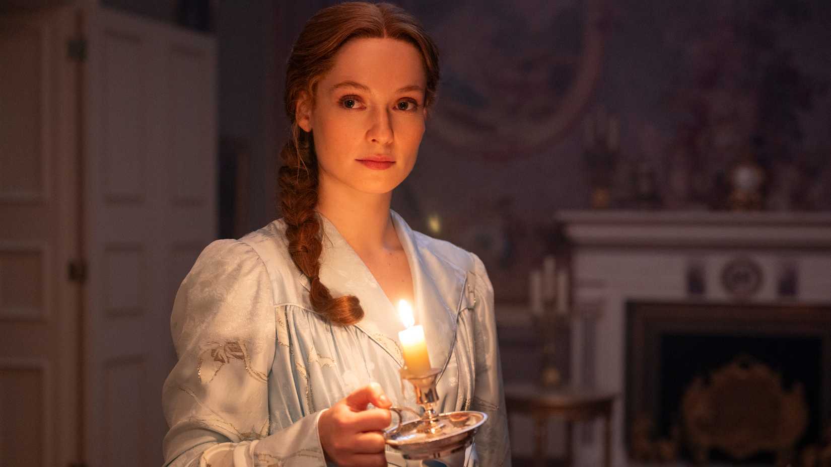 Hannah Dodd como Francesca Kilmartin em Bridgerton.