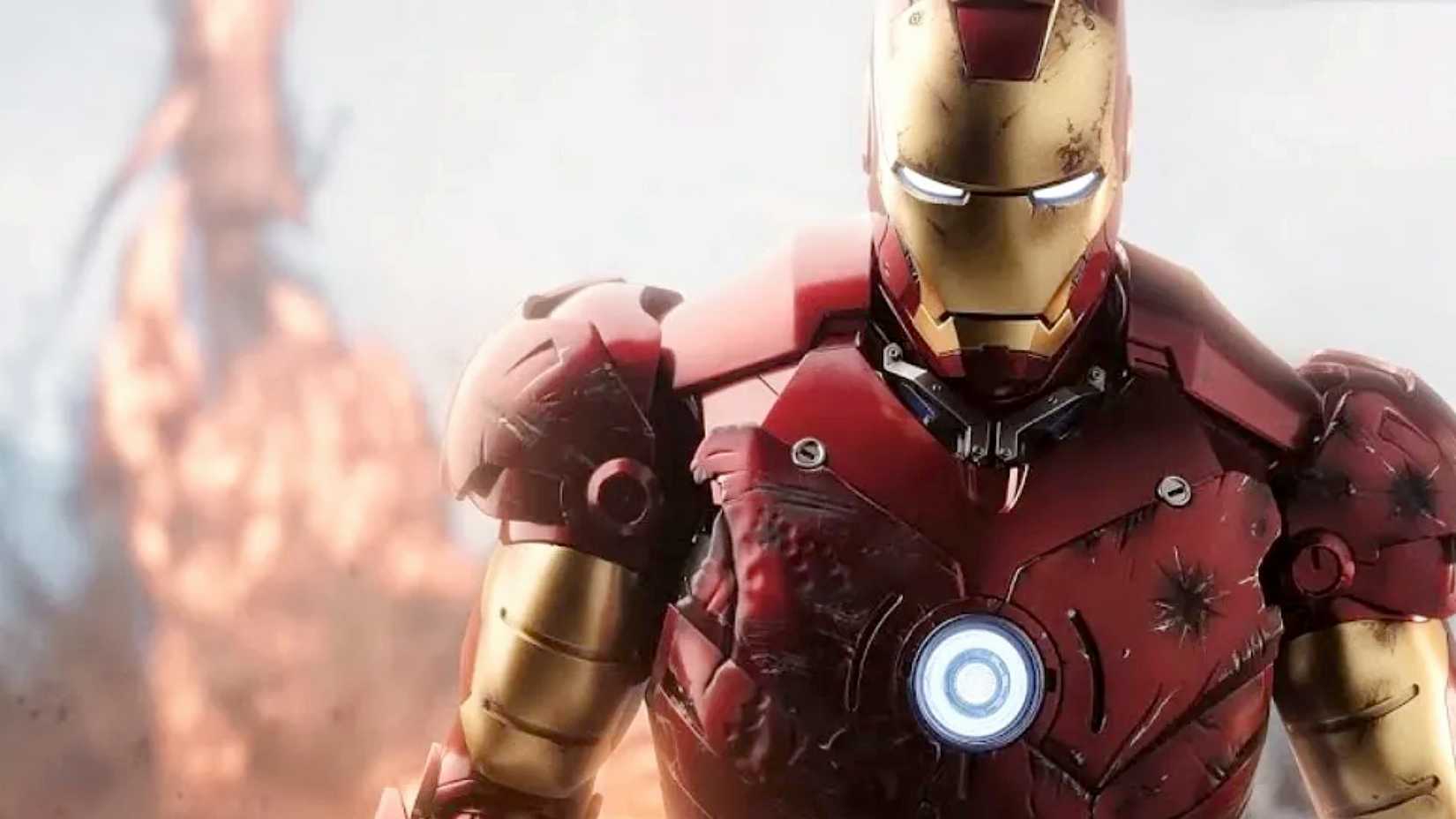 Iron Man facing the camera in Iron Man (2008)