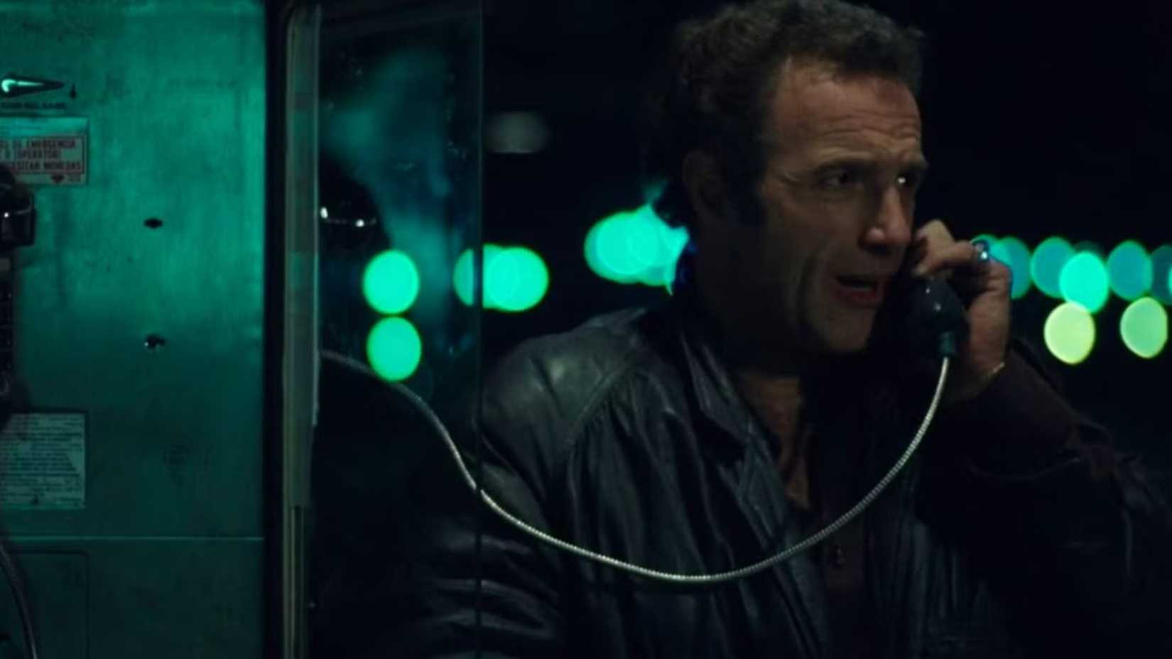 James Caan as Frank in a phone booth in Thief 1981