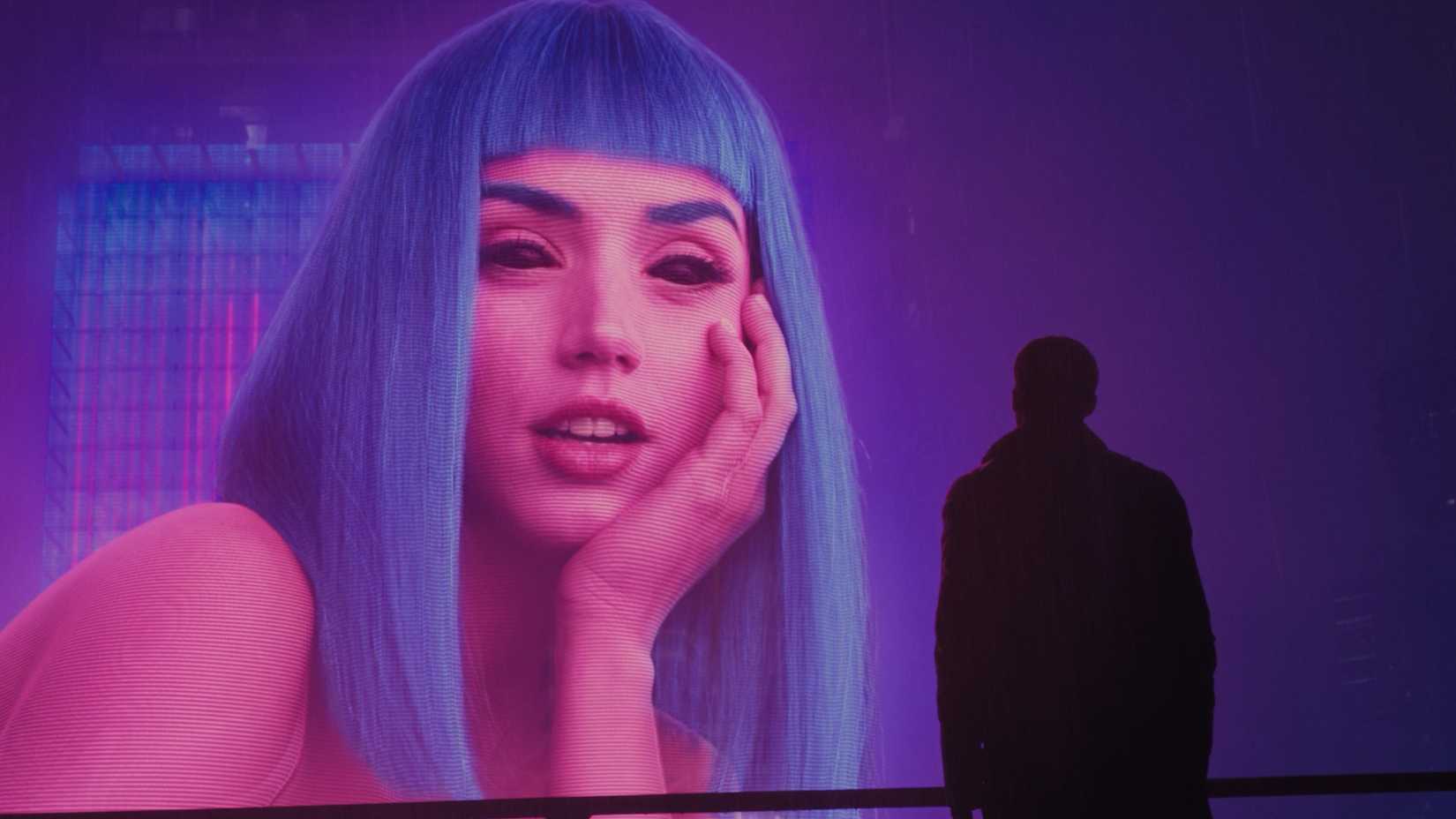 k looking at joy in blade runner 2049