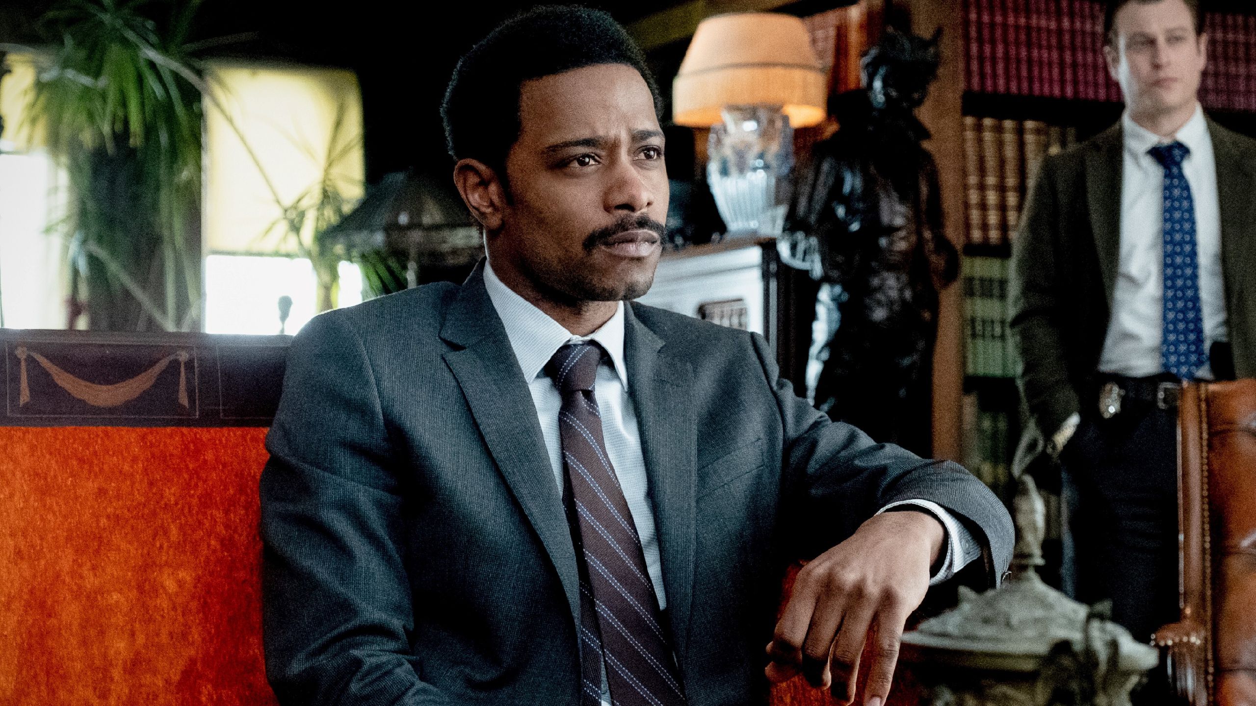LaKeith Stanfield as Lieutenant Elliott in Knives Out