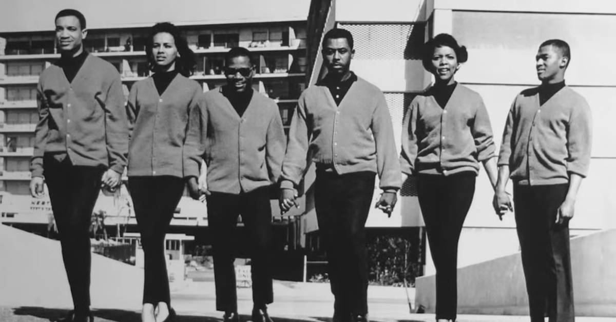 screenrant.com - Sarah Polonsky - 5th Dimension Star LaMonte McLemore Dead at 90: Iconic Voice & Vision Silenced