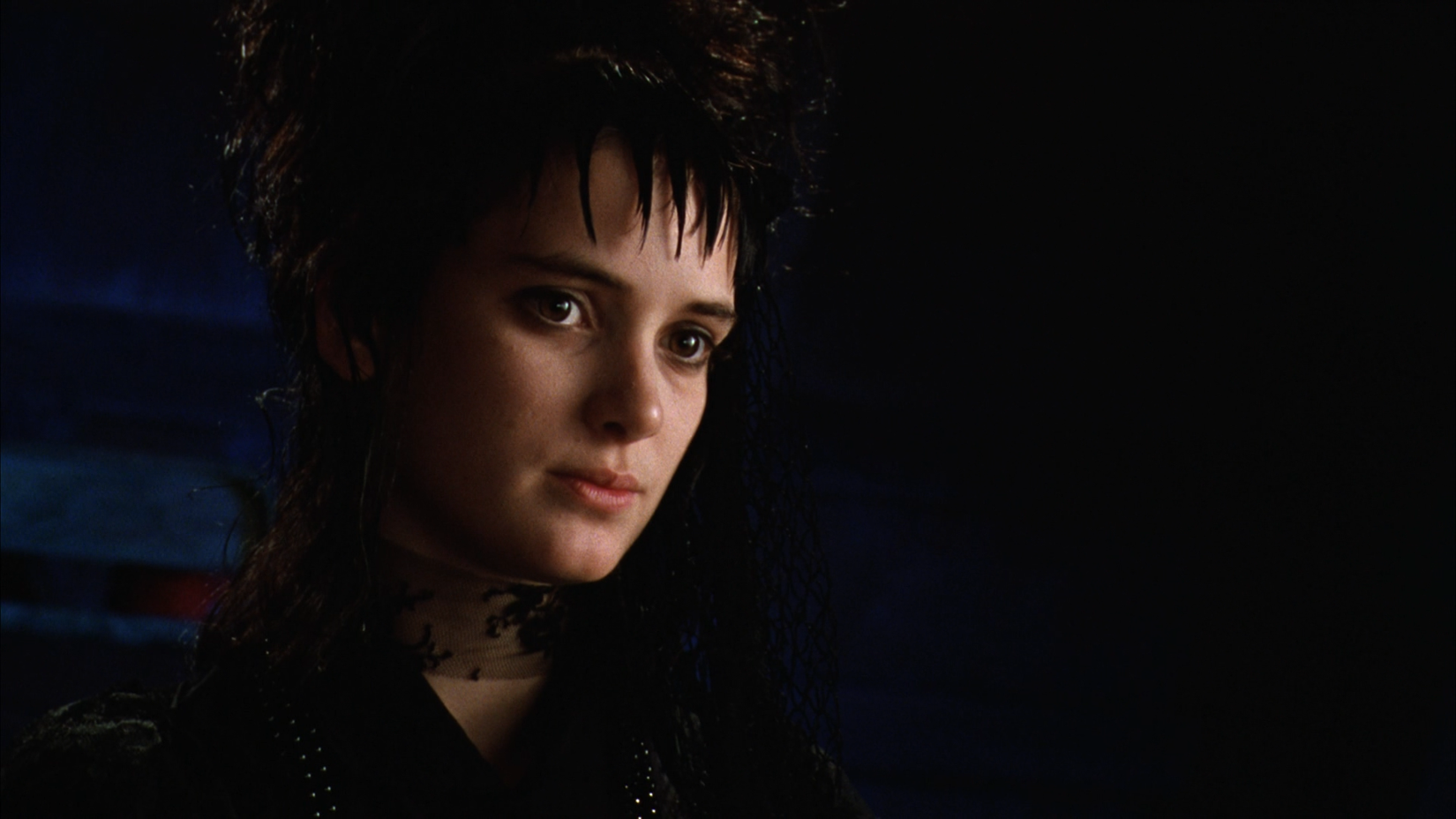 Winona Ryder como Lydia Deetz em Os Fantasmas se Divertem