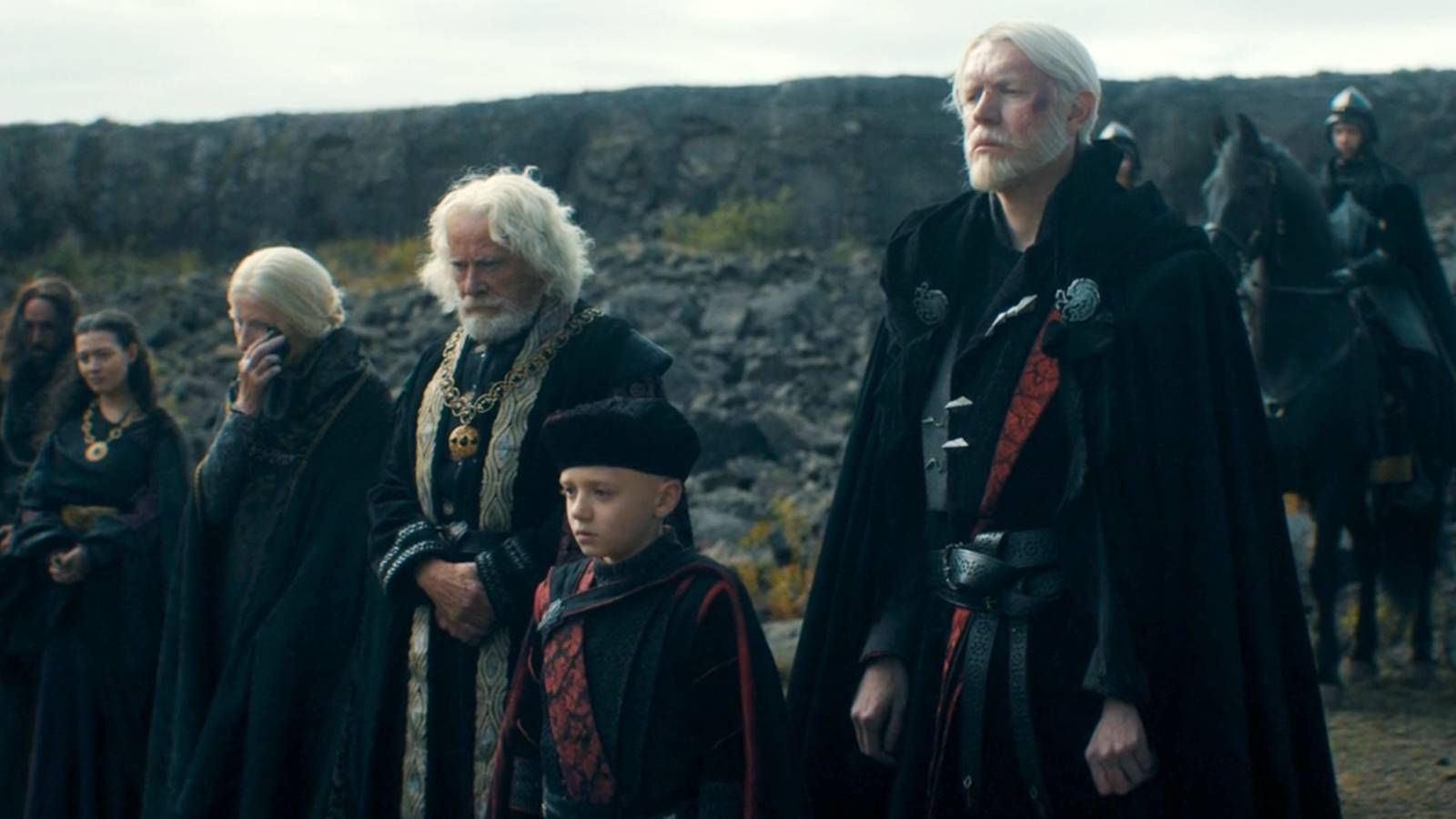 A Knight Of The Seven Kingdoms Season 2 Won't See One Alive Targaryen Return Despite Season 1 Book Change