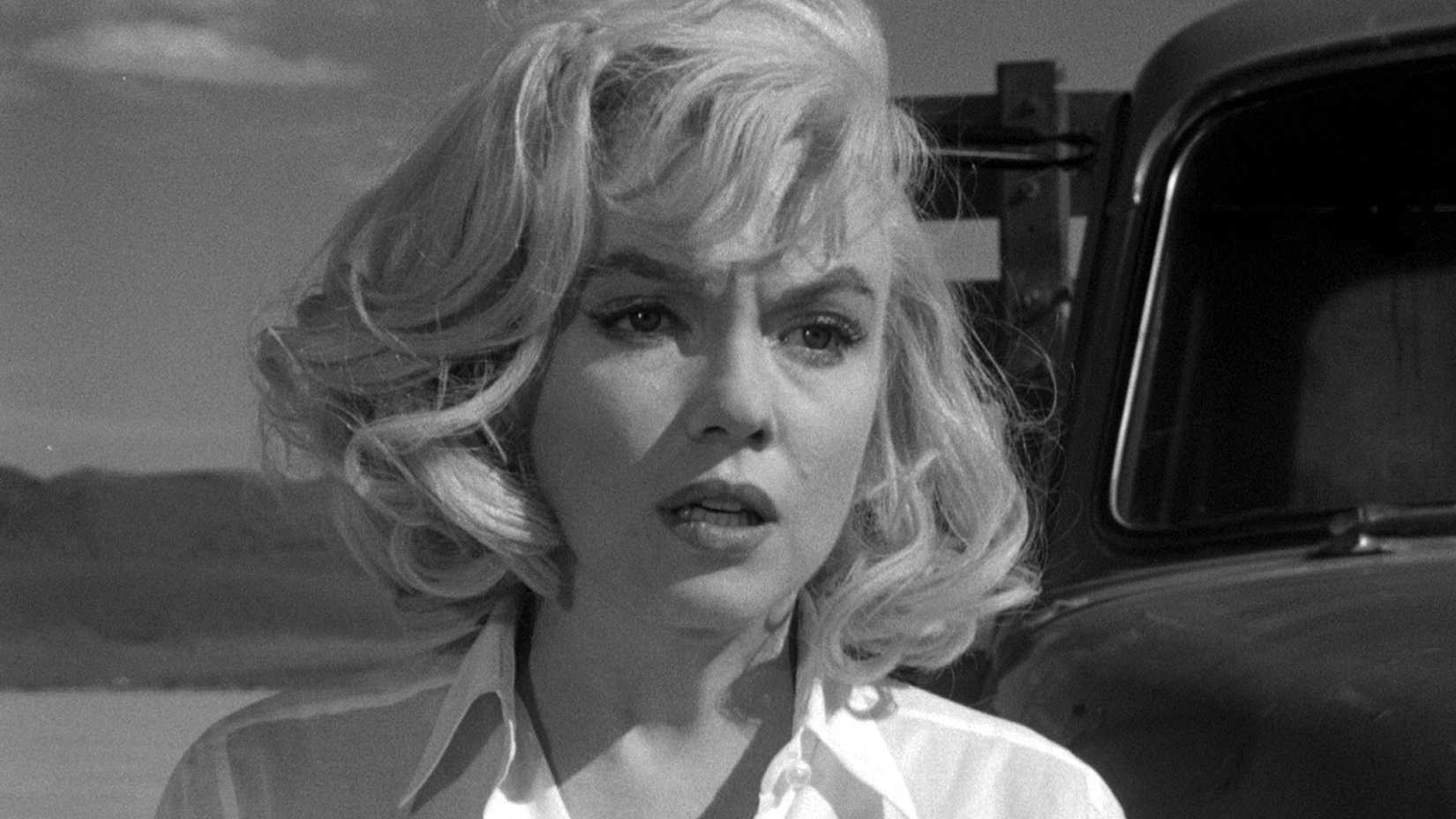 Marilyn Monroe looking concerned in close-up in The Misfits