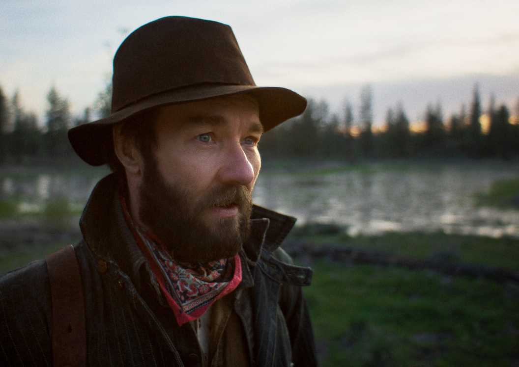 TRAIN DREAMS, Joel Edgerton, 2025. © Netflix TRAIN DREAMS, Joel Edgerton, 2025. © Netflix