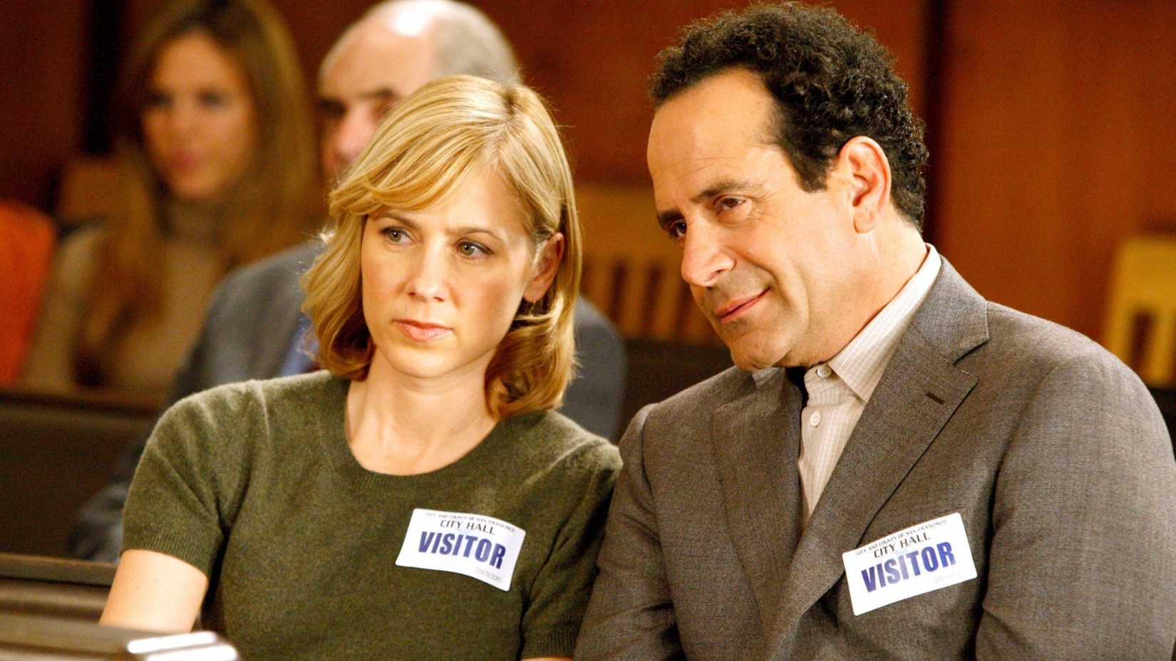 Natalie e Adrian em Monk, temporada 7.