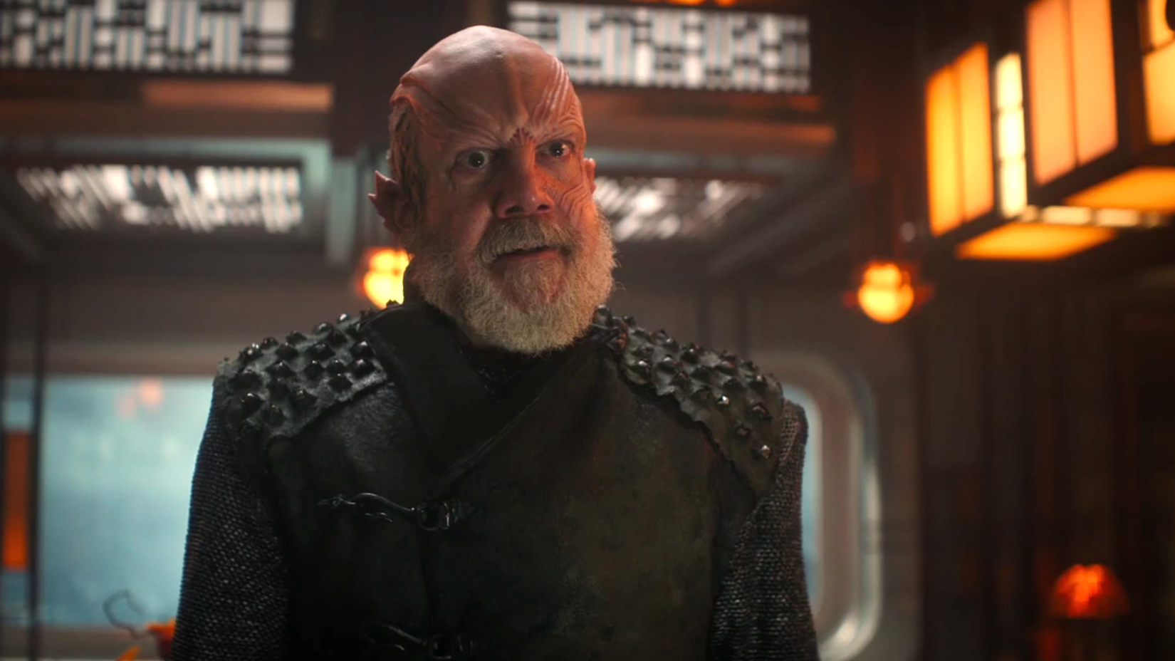 Nus Braka confronta cadetes em Star Trek: Starfleet Academy