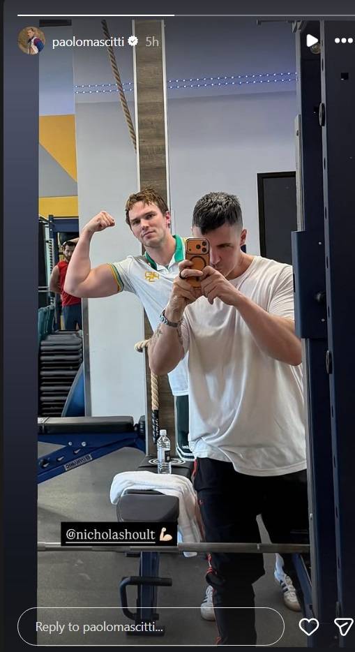 Paolo Mascitti com Nicholas Hoult, ator de Superman: O Homem de Amanhã, em treino.