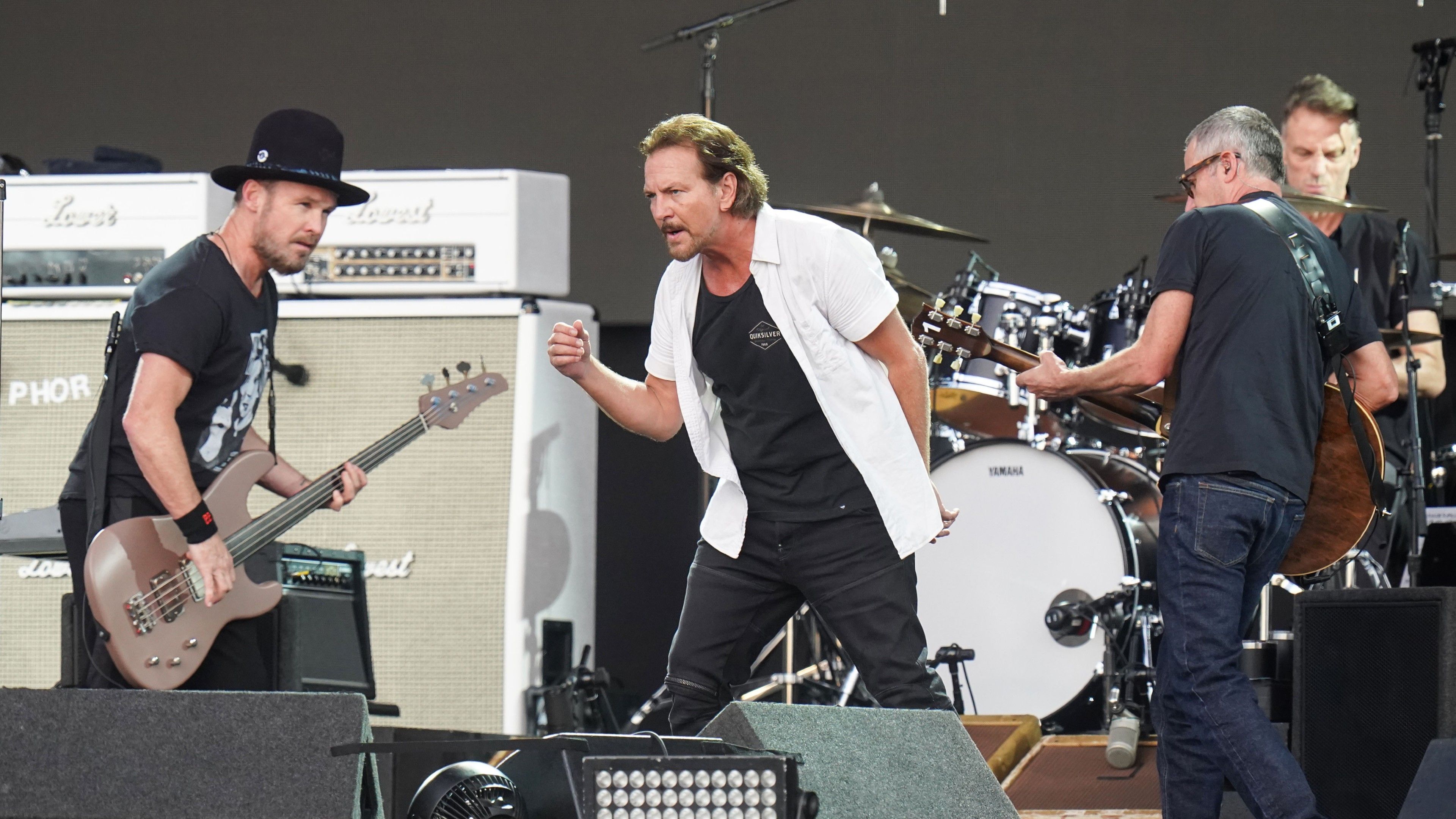 10 Flawless Debut Rock Albums That Launched Global Legends