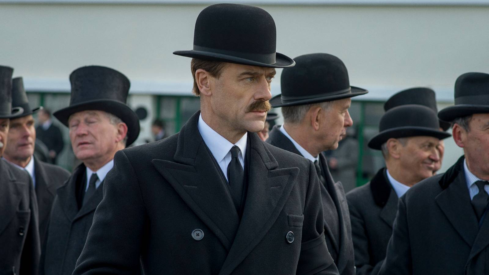 Netflix's 6-Part Historical Drama Is A Rare 10/10 Show