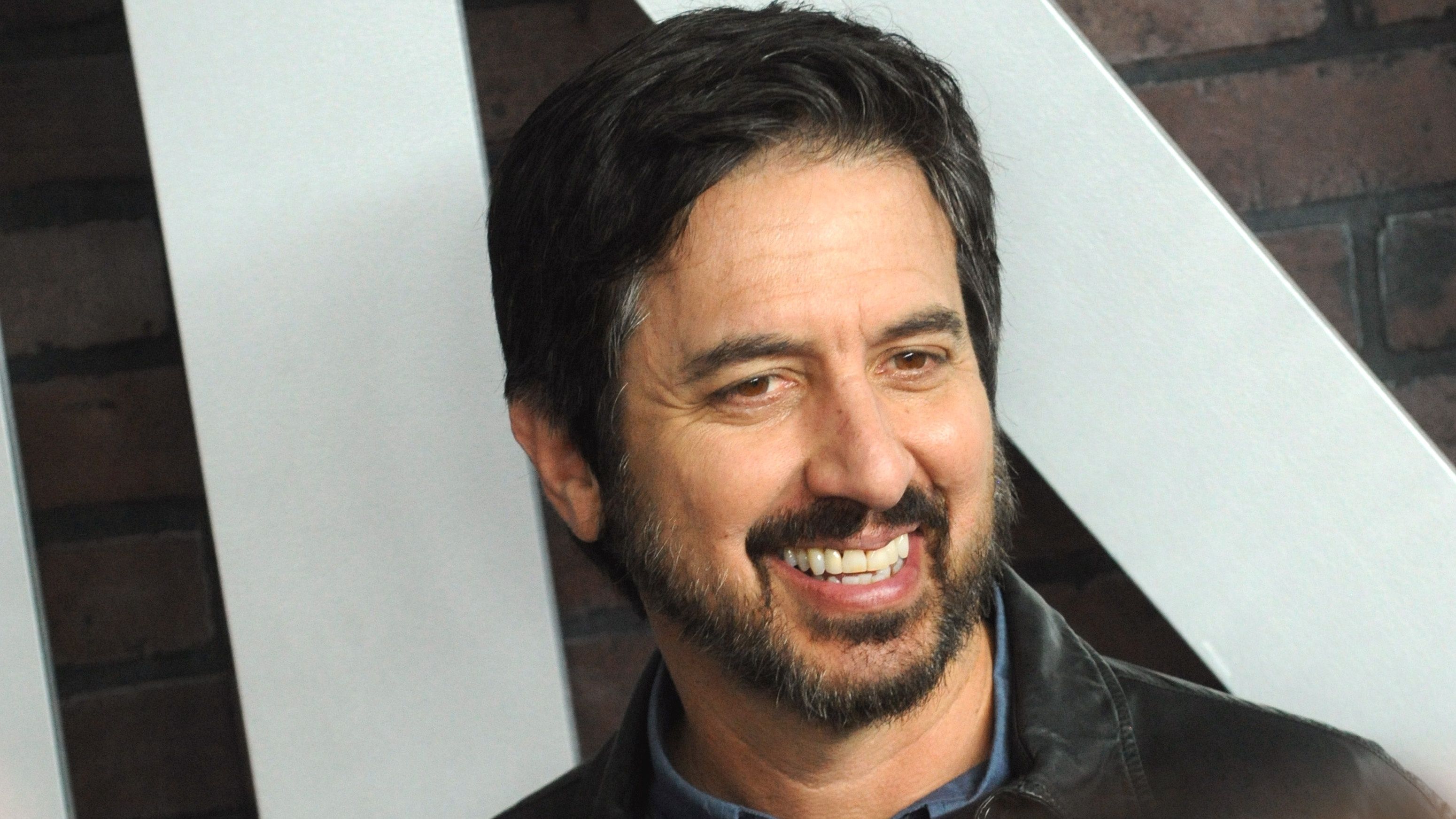 ray-romano Kaley Cuoco’s New HBO Max Series Described As “Sex, Drugs & Rock ‘N’ Roll” By Co-Star