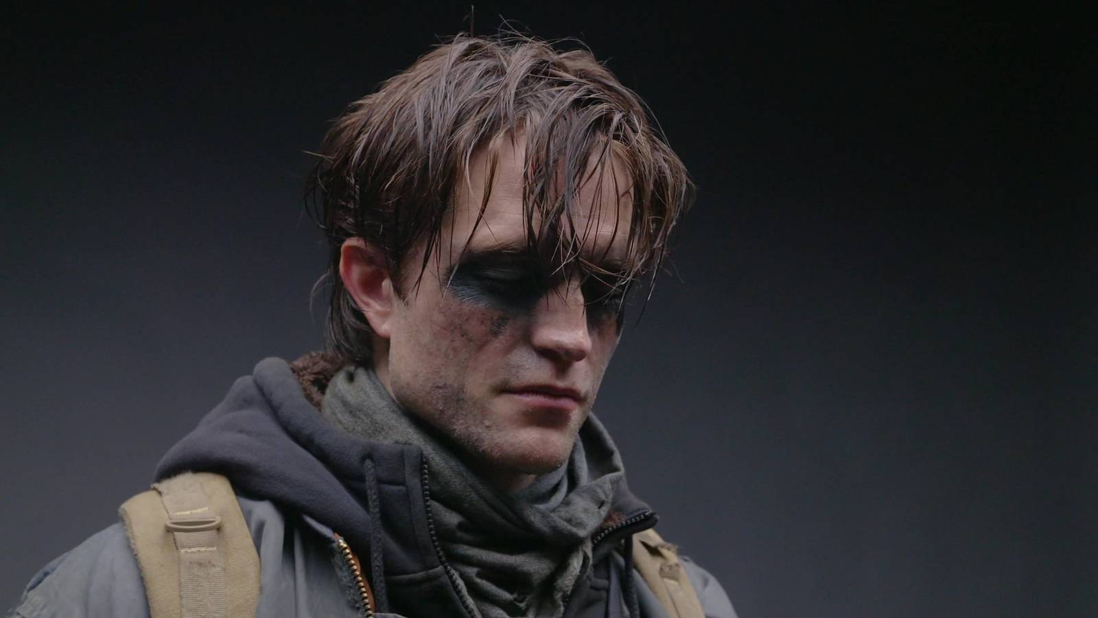 DC Universe's Batman Movie Finds Fan-Favorite Replacement For Robert Pattinson