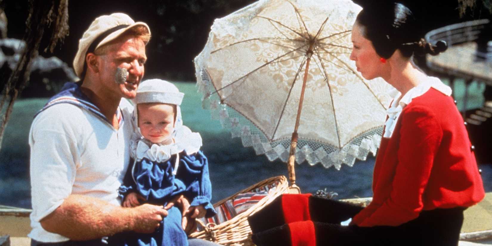 Robin Williams und Shelley Duvall mit einem Baby in Popeye