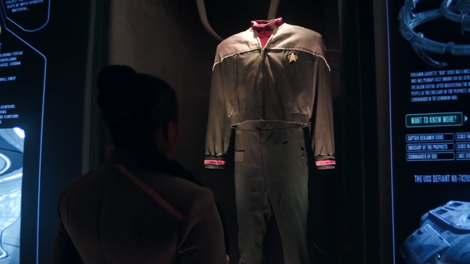 Uniforme do Capitão Sisko.