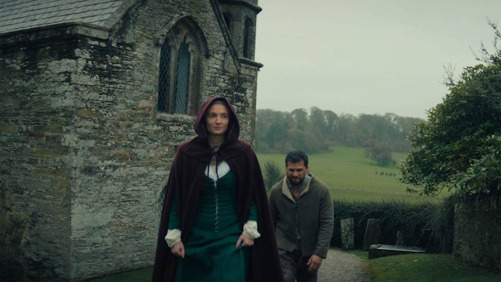 Sophie Turner Is Warned Against Kit Harington In The Dreadful Clip
