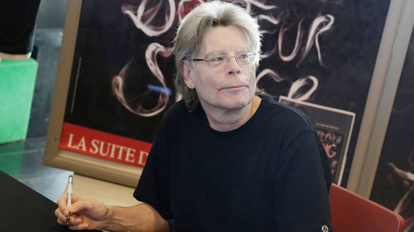 Stephen King Praises Apple TV’s Hit New Horror Series That’s Already Renewed For Season 2 Stephen King Praises Apple TV’s Hit New Horror Series That’s Already Renewed For Season 2