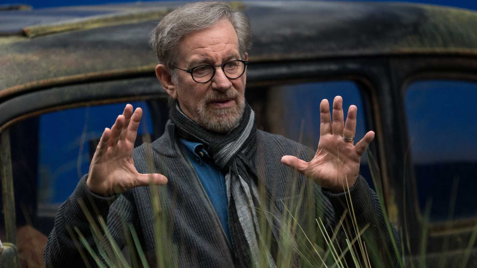 Steven Spielberg no set de O Bom Gigante Amigo