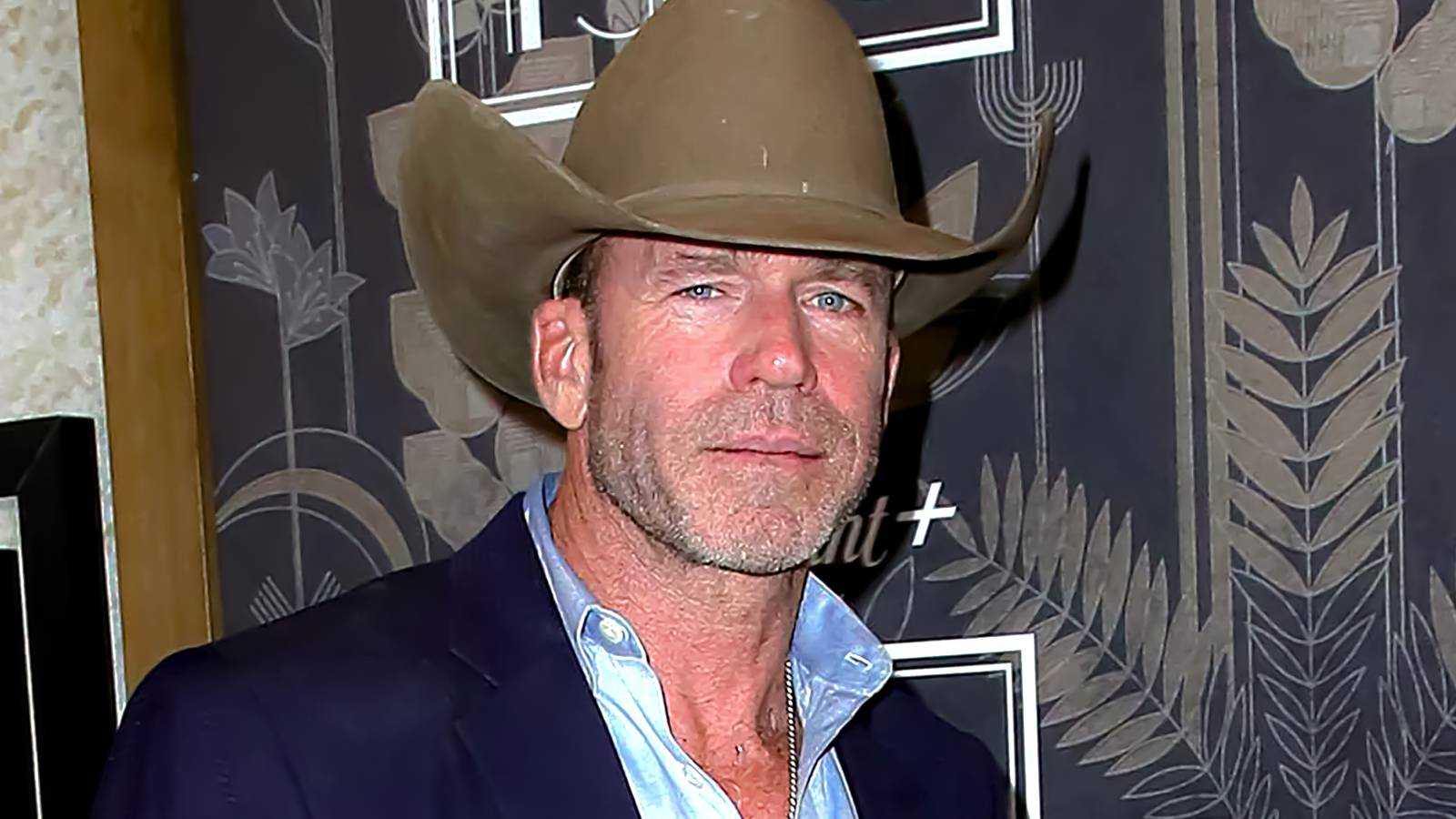 Taylor Sheridan's First Western Series Is The Total Opposite Of The Yellowstone Franchise