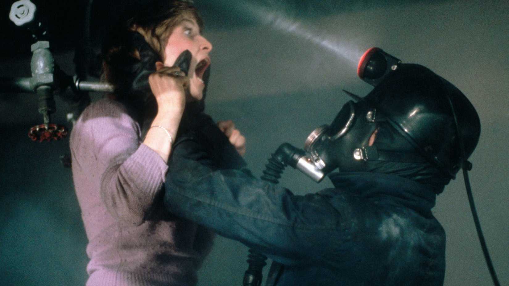 O mineiro matando alguém em My Bloody Valentine