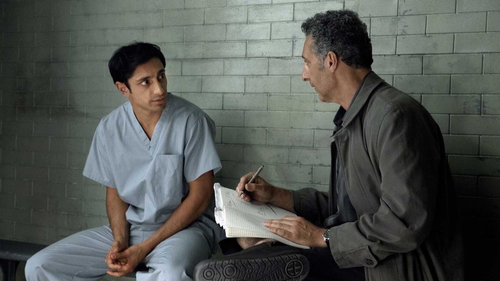 Riz Ahmed como Nasir 