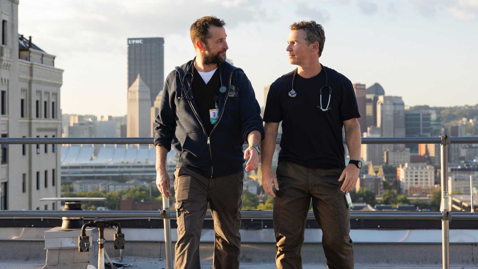 Shawn Hatosy como Jack Abbot e Noah Wyle como Michael