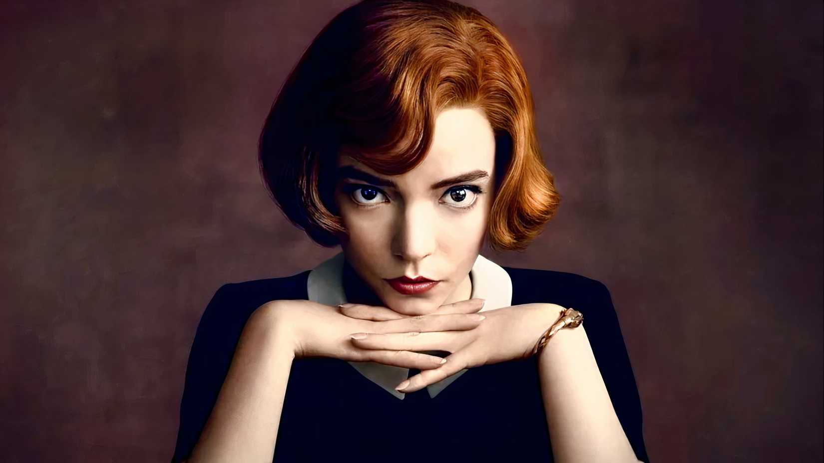 Anya Taylor-Joy como Beth Harmon em O Gambito da Rainha.