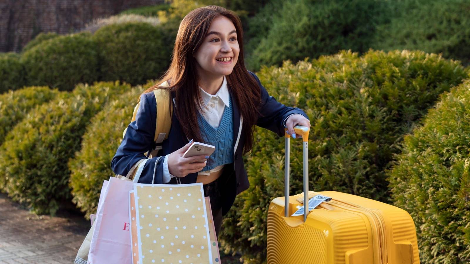 XO, Kittys Anna Cathcart als Katherine 