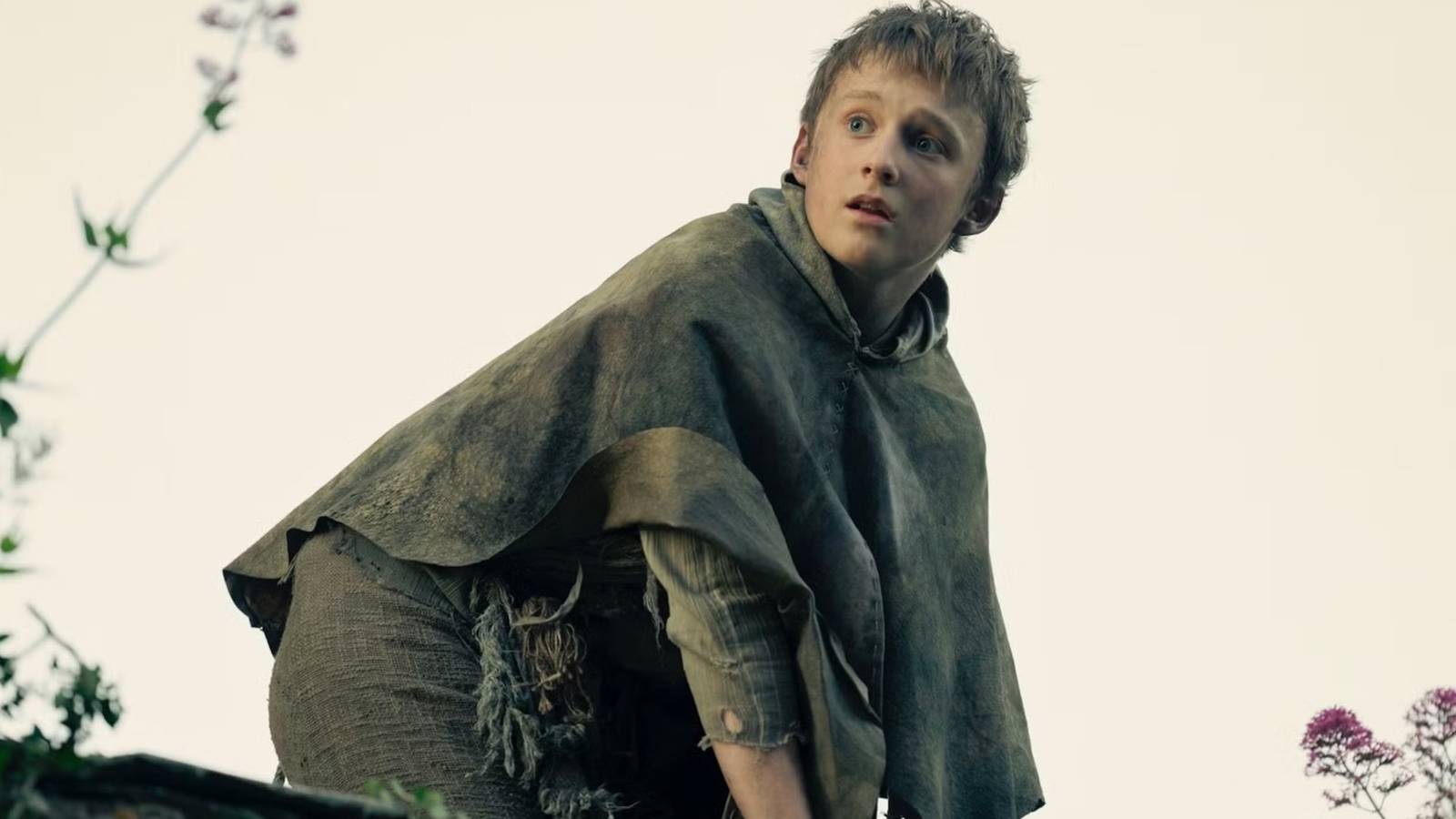 Young Dunk crouched down in A Knight of the Seven Kingdoms episode 5