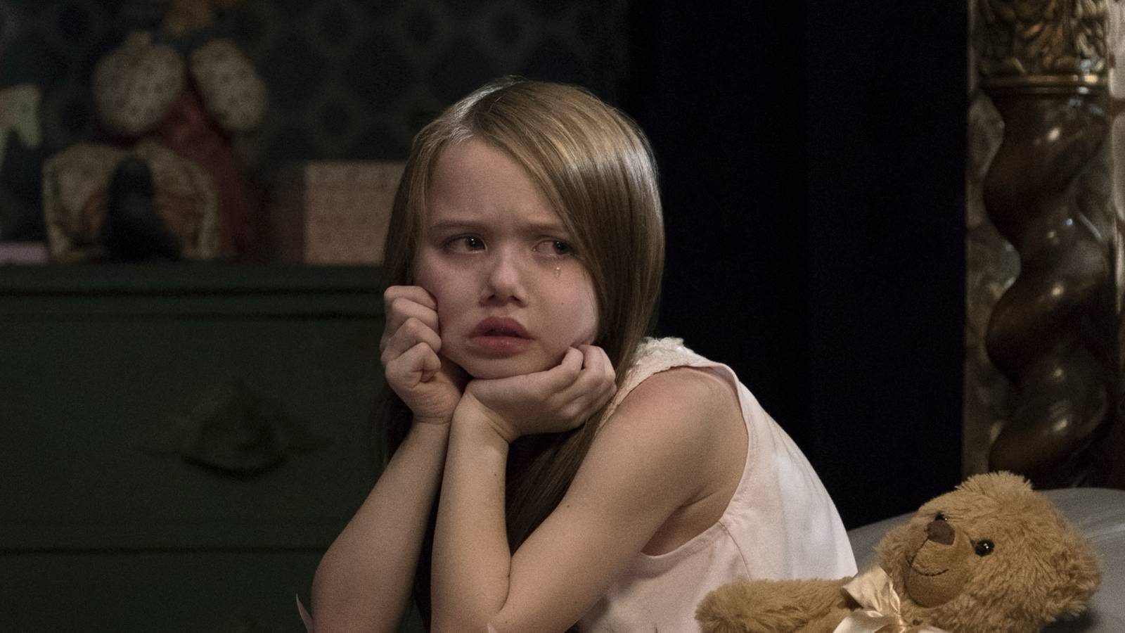 Netflix's 10-Part Horror Series Made Pulling Off The Perfect Twist Look Easy