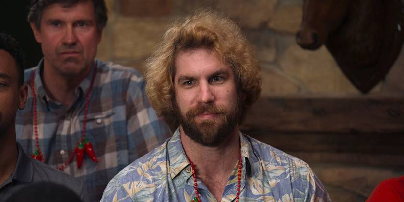 Alex Bonifer como Dougie Jr. em Jury Duty: Company Retreat