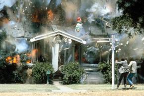 A house explodes in Lethal Weapon