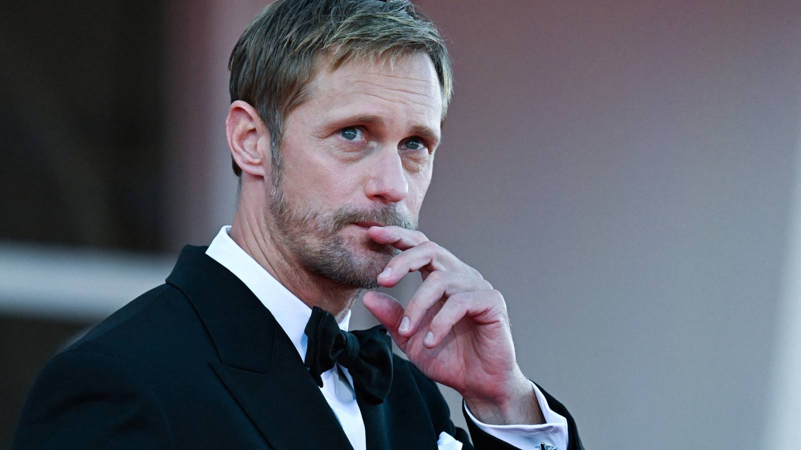 Alexander Skarsgård’s 4-Part Drama Was HBO’s Last Great Show