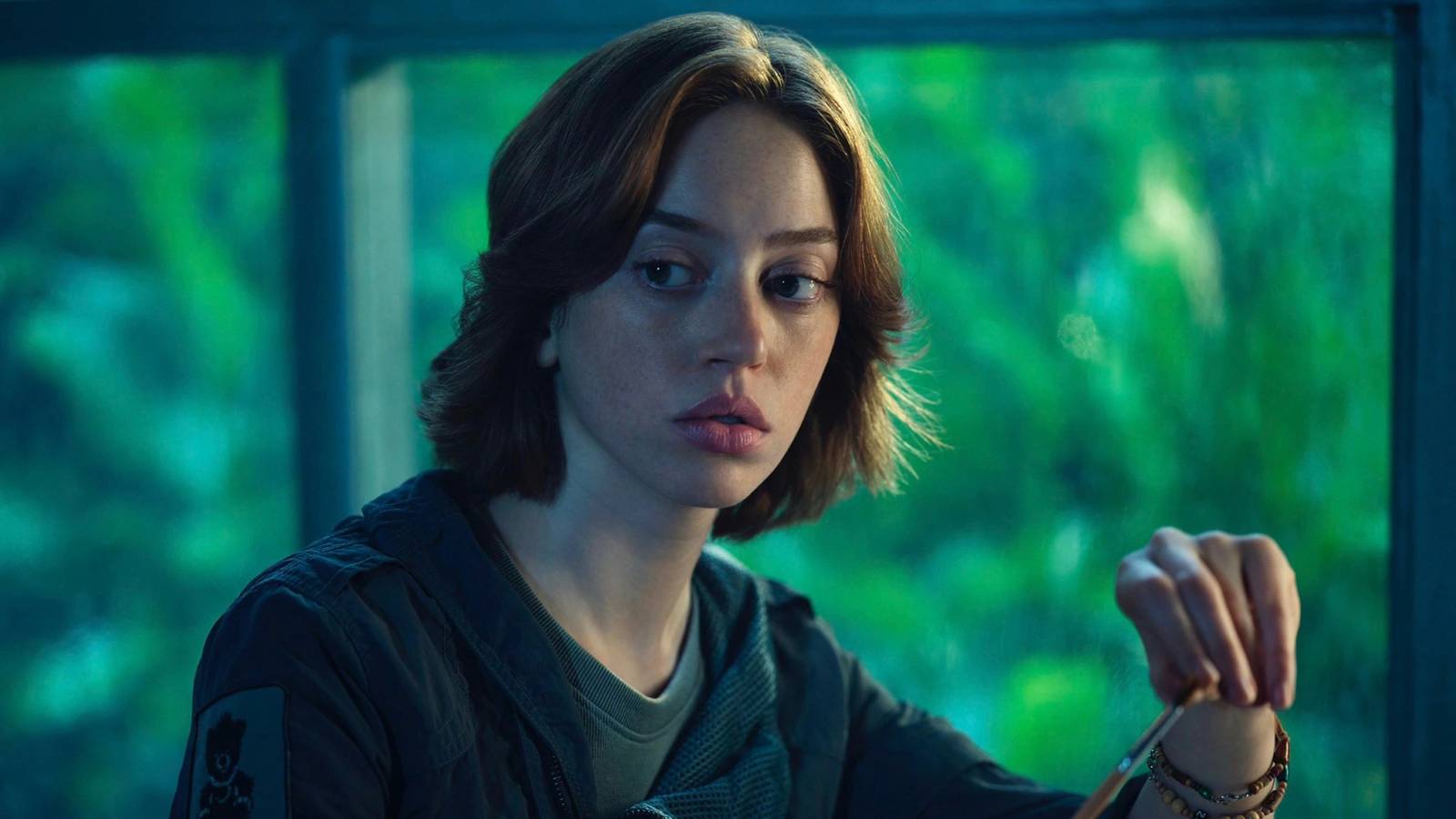 Hulu's 8-Part Sci-Fi Series Was So Good, We Forgave It For Breaking A Franchise