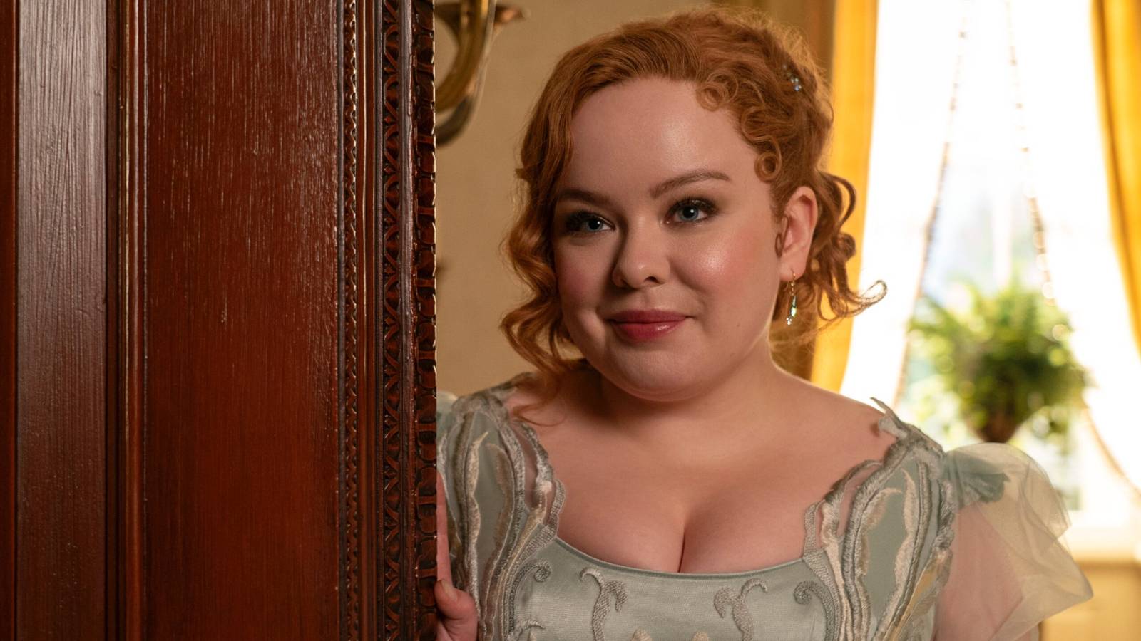 Bridgerton Introduces Mysterious New Lady Whistledown