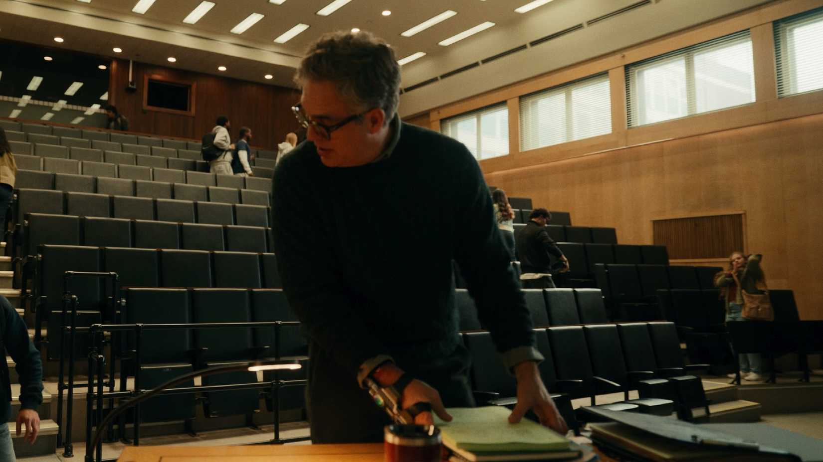 Novo dispositivo de mão de Bruce Banner em Homem-Aranha: Novo Dia