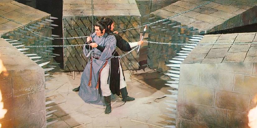 Carter Wong trapped by spikes on pillars in Shaolin Kung Fu Mystagogue (1977)