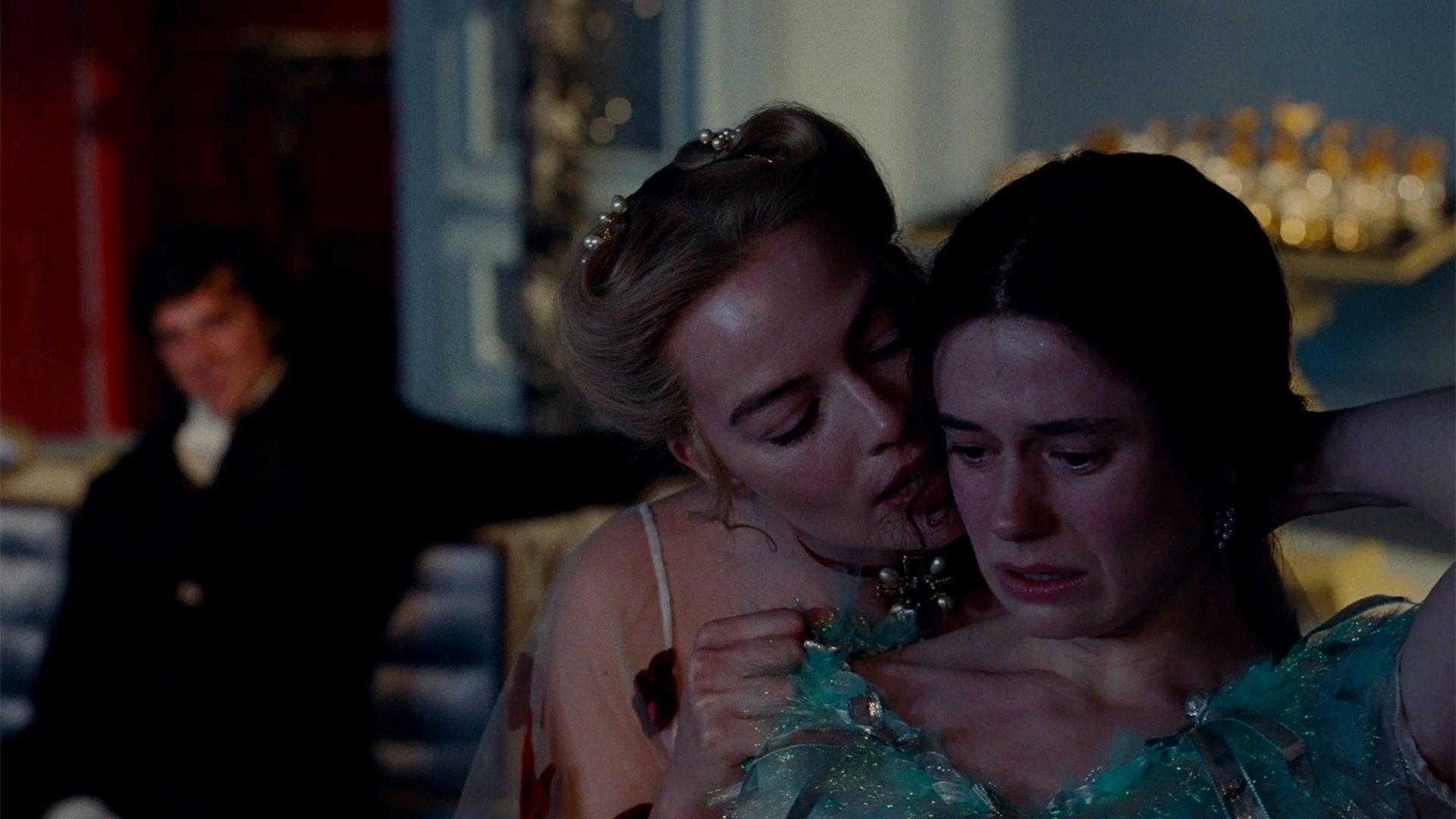 Wuthering Heights Clip Sees Heathcliff & Cathy Bond Over Torturing Isabella