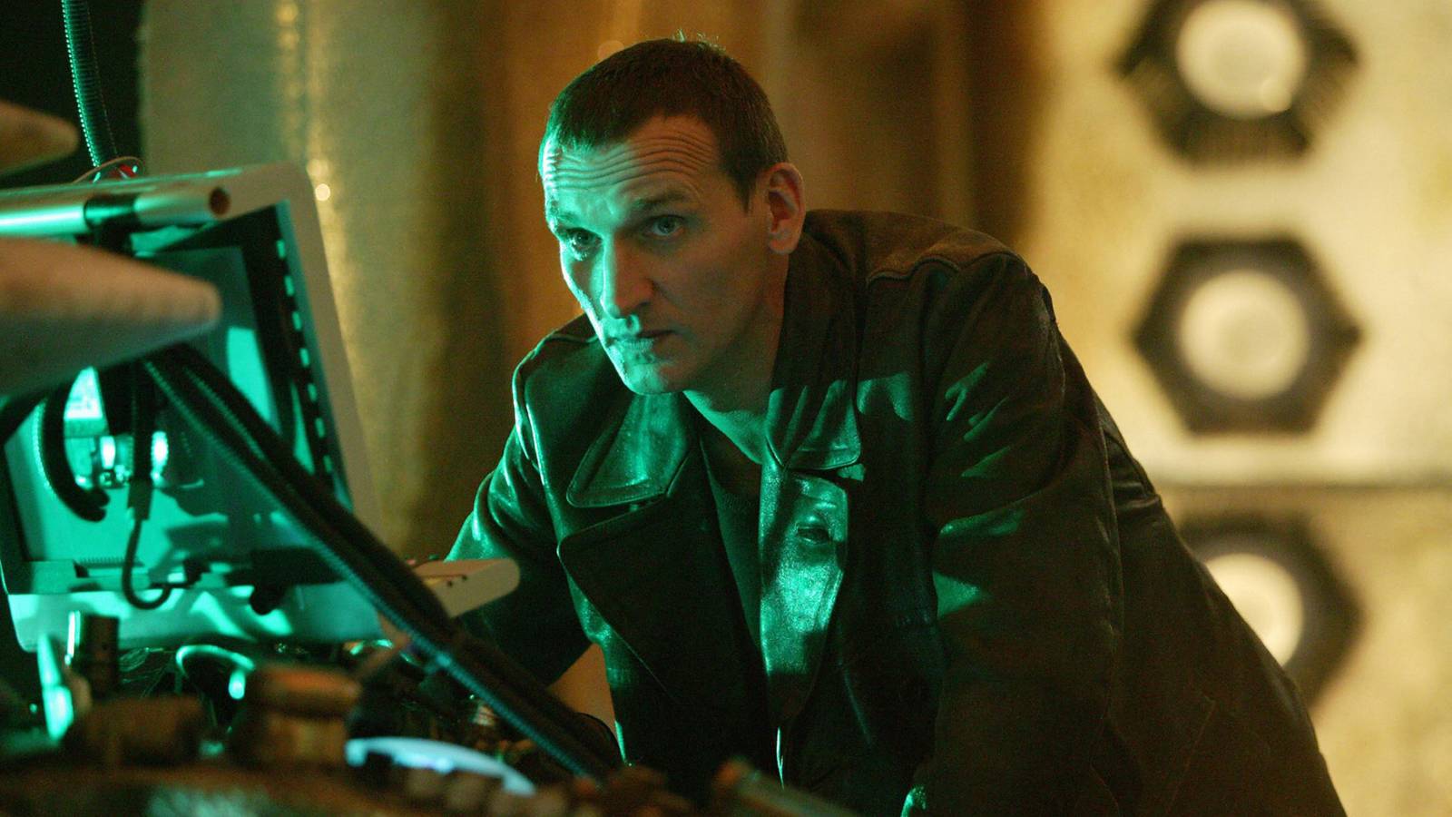 Doctor Who’s Christopher Eccleston Sets New Franchise-Changing Condition ...