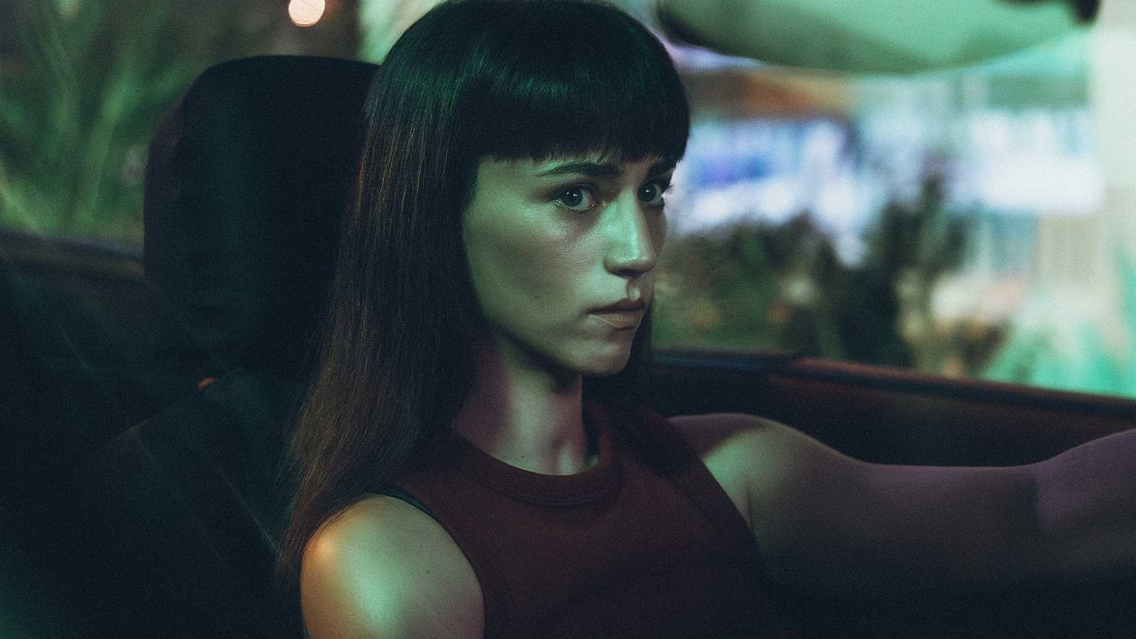 claudia salas as paula in that night