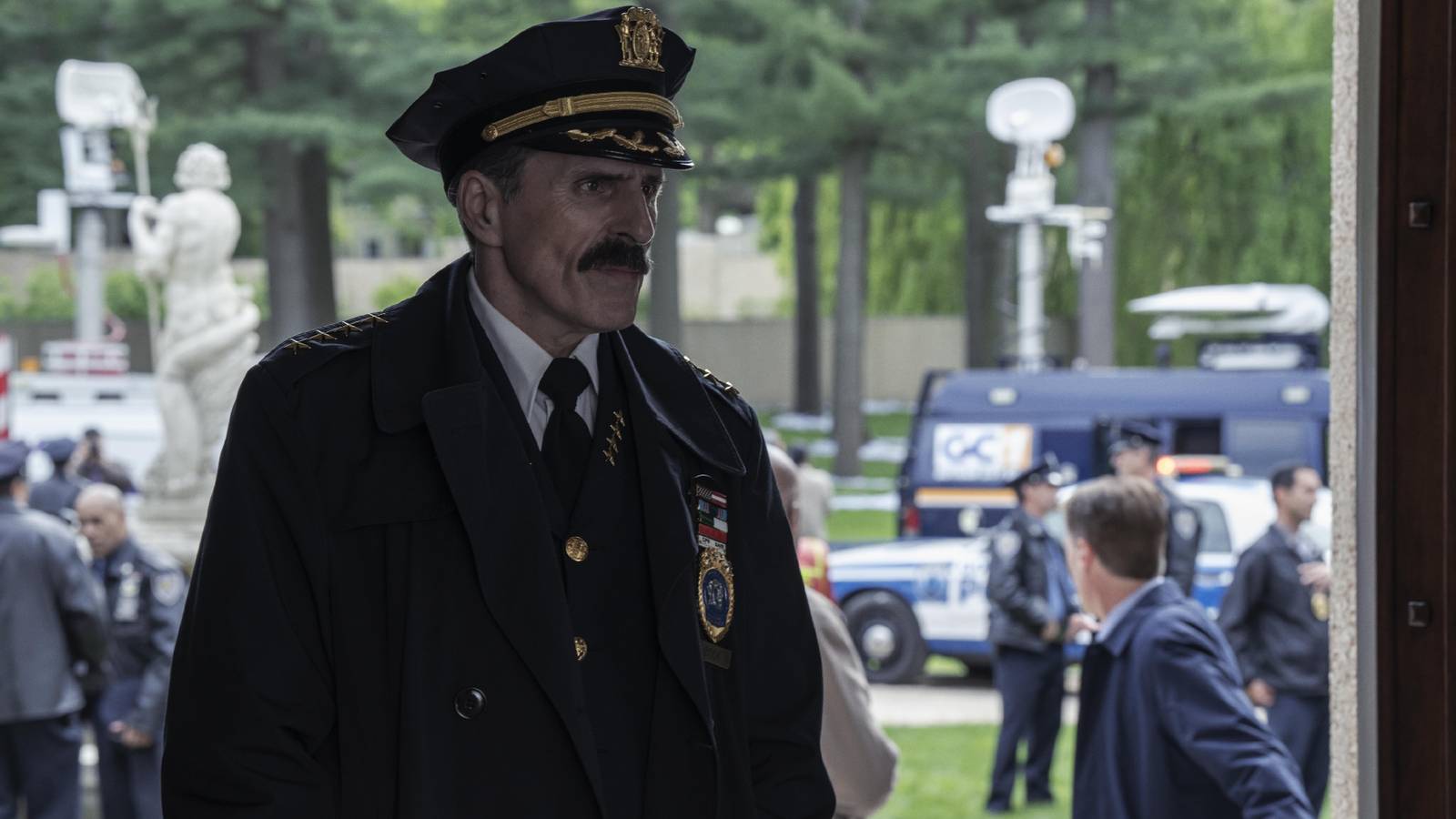 How HBO's The Penguin Broke The Rules Of Cinematic Universes
